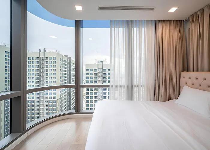 Elara Landmark Apartment